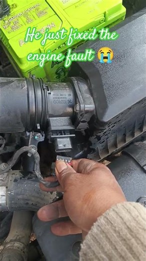 How does the MAP sensor work