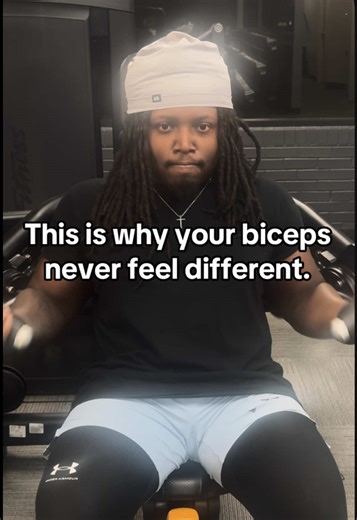 Most curls look right until you realize where the work is actually going. Soon as the elbow moves, the bicep checks out. Keep the tension on the bicep the entire time and watch that burn hit different. Next set, just watch your elbow. #biceps #armworkout #gymtok #lifting #fitness