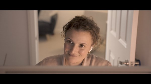 Lyndsey Marshal | Actress, Producer