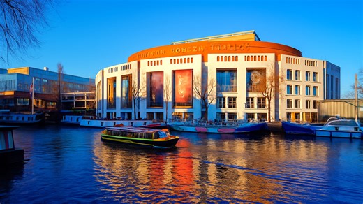 Amsterdam Winter Walking Tour – Snowy Streets and Canals 4K