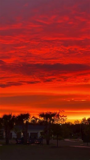 Incredible sunset near Perdido Key, Florida 4/6/26 no filter 🔥