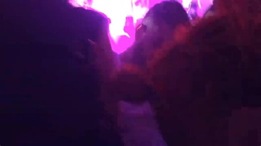 Леопольдик Леопольдович Диасин Алонсов on Instagram: "Sábado 26 de agosto de 2017: Con la rusa que le regalé una rosa roja cantando así “escucha por qué eres tan descarad@?“ en el club icon en Moscú, Rusia. Saturday 26.08.2017: Russian girl accepted me red rose as gift singing “why are you very cheeky?” at icon club in Moscow, Russia."