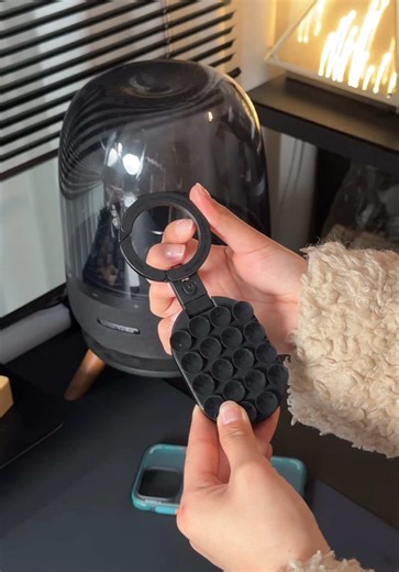 Ultra-Versatile Phone Suction Mount