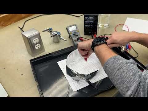 Physics Lab: Plotting the electric field and the electric potential