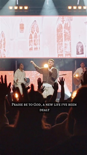 To the one who saved us! 🖤🖤🖤 #worship #worshipmusic #christian #christiantiktok #fyp