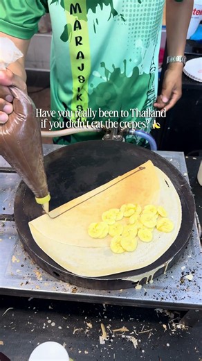 This is the BEST street snack in Thailand 🥞