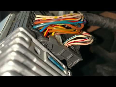 Install Bluetooth music dongle to BMW Business CD head unit. 2006 BMW Z4 E85