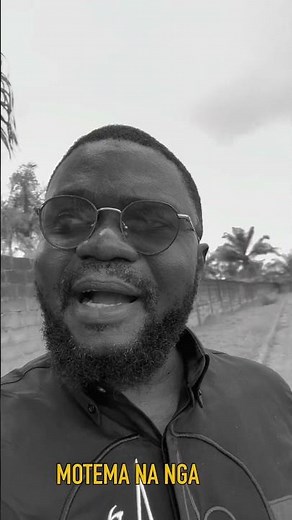 Moise Mbiye - Molimo