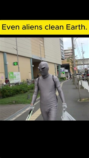 Even Aliens Clean Earth Ⅱ #alien #shorts