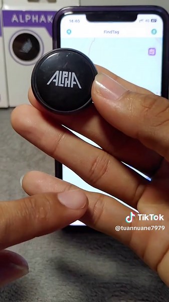 Thiết bị định vị Alphakeep thế hệ 3 cho Android và iPhone
