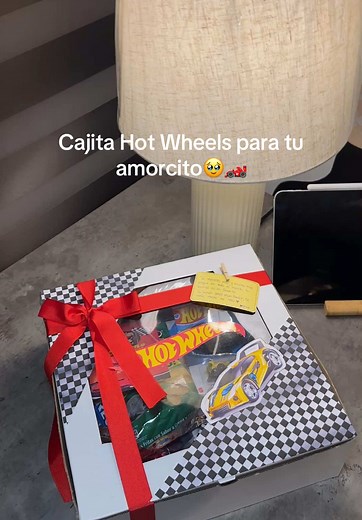 Cajitas Hot Wheels en Bub🔥🏁🏎️ No dejes que tu amorcito sea espectador este 30 de Septiembre🥹 #cuenca_ecuador #paratii #ecuador #foryoupage #cuenca #hotwheels #30deseptiembre #racing