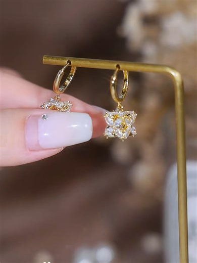 Stylish, Compact & Exquisite Cube Pendant Earrings #Earrings