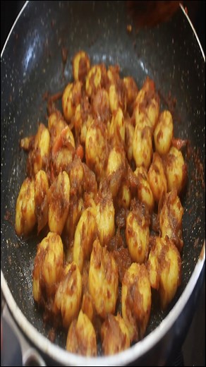 prawn stir fry #prawnrecipe #prawnfry #shrimpfry #shrimprecipes #indianfood #simpleprawn #roastedshrimp #seafood #prawnstirfry #stirfriedprawn #shrimpstirfry #trendingvideos #viralrecipe #easyrecipes | Tasty cooking | Facebook