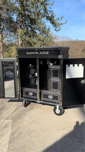 TOP JOCK TACK BOXES on Instagram: "Some beautiful products on there way to Kentucky . These custom trunks are available in any color or interior layout. For more information visit our website. Www.topjocktackboxes.com #equestrian #Kentucky #design #custom #fashion #horse #showjumping #horseracing #dressage #hunterjumper #barn #tacktrunk #handmade #madeinamerica"