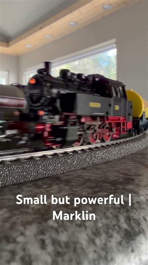 Don't sleep on these pocket-sized Marklin powerhouses #modelrailroad #shorts