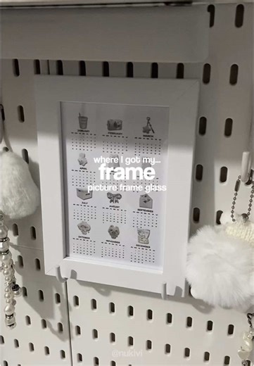 Desk Calendar Unboxing and Personalization Guide