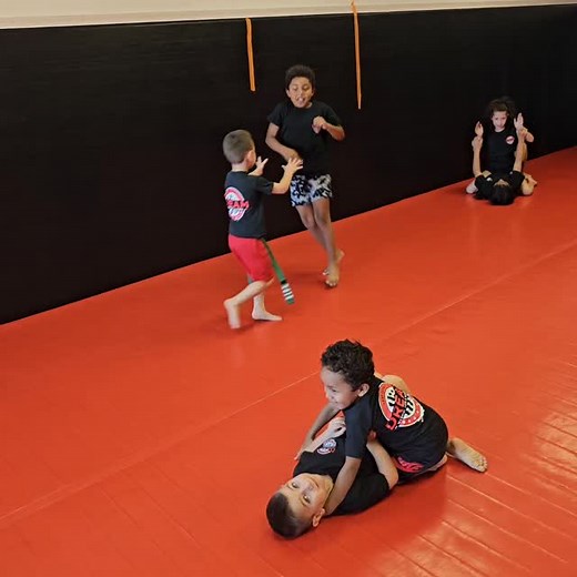 Free Training Ages 3-8 4:15 pm | Dream MMA