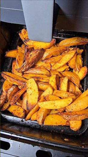Crispy Potato Wedges + Air Fryer Chicken — Finger Lickin' Good!