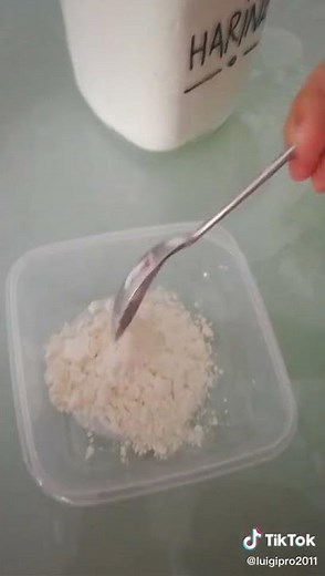 cómo hacer slime de champú y harina