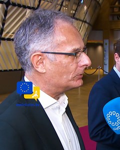 We Need a Stronger Europe! Austrian Finance Minister Links Digital Euro to Europe’s Survival! Amid geopolitical turbulence, Austrian Finance Minister Markus Marterbauer delivers a clear message from the Eurogroup: Europe must emerge stronger. From the digital euro and the single market to climate investments and support for Ukraine, the focus is clear — every decision must contribute to strengthening Europe’s unity, resilience, and long-term stability. 🇪🇺 Europe’s future is being shaped step-b