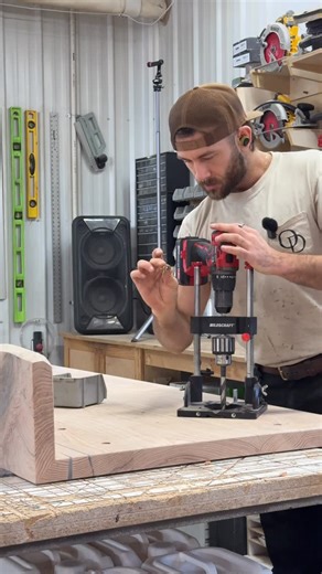 Oakmond Design on Instagram: "The best way to marry legs/bases to a table top! #WoodworkingReels #WoodworkersOfInstagram #FineWoodworking @milescrafttools"