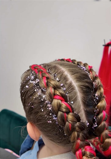 Less Mess, Mom Approved Hair Glitter 😍