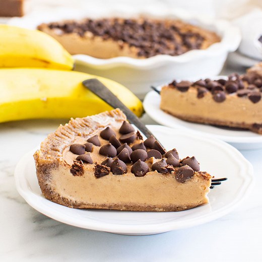 No Bake Peanut Butter Pie {Healthy} - iFoodReal.com