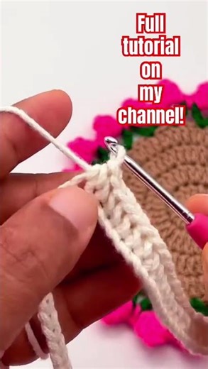 TUTORIAL HERE! 👆 Super Easy One Row Repeat Crochet Pattern | Beginner Friendly Tutorial