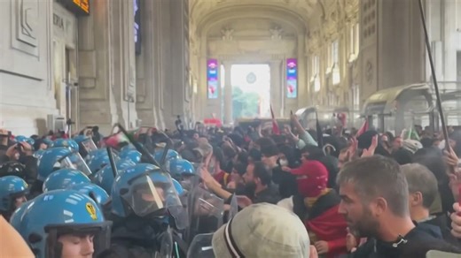 Protests and strikes in Italy call for solidarity with Palestinians in Gaza