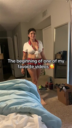 Cookie (@mscookiejar_)’s video of dancing video