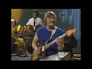 Walk, Don’t Run - The Ventures Live ‧ 1960