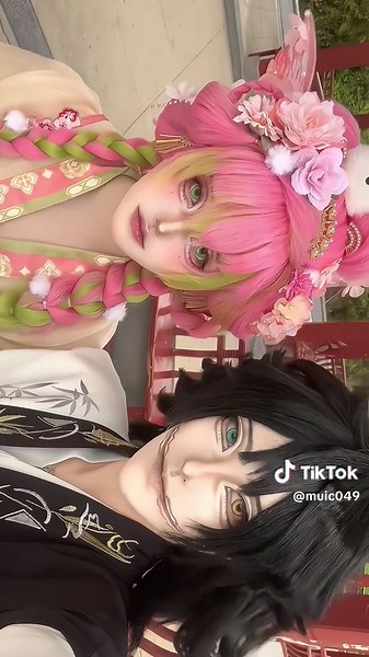 Demon Slayer Mitsuri Kanroji Cosplay Showcase