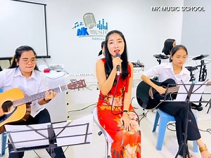 297K views · 10K reactions | ဝန်ခံပါ | သျှားသဇင်(ရခိုင်သူလေး) တေးရေး - ပူစူး တေးဆို - ပူစူး (အဆိုအတီး ဝါသနာရှင်များ M K Music School (Guitar နဲ့ Vocal Class) Facebook CB ကနေသွားရောက် မေးမြန်းစုံစမ်းနိုင်ပါတယ်။) | Reh Music channel | Facebook