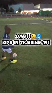 “This kid embarrassed him in training 😭🔥!!#FootballMoments #football #FootballTrends#shorts #futbol