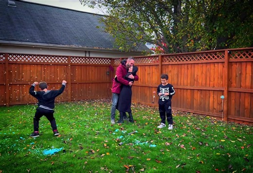 It’s a…. BOY!!💙🩵💙🩵 We are SOOO excited!!!! I love you Nick Groff!! Happy Halloween everyone!🎃 | Tessa Groff