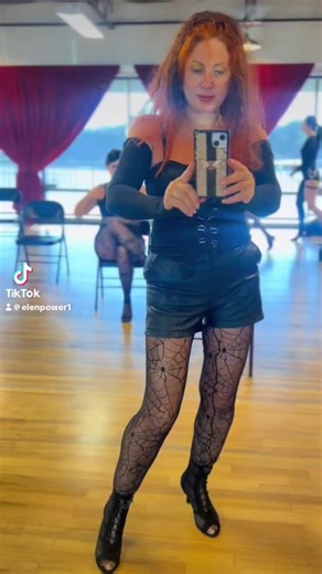 Dalida (@elenpower1)’s videos with Kabaret - Patricia Kaas