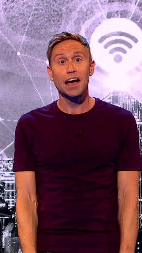 241K views · 4.4K reactions | The new features on the Apple Vision are out of hand… | Russell Howard | Facebook