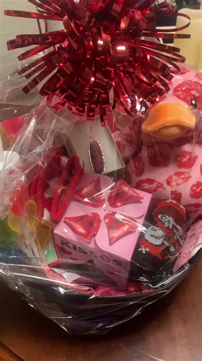 Pop tart inspector (@poptartinspector)’s videos with original sound - Pop tart inspector