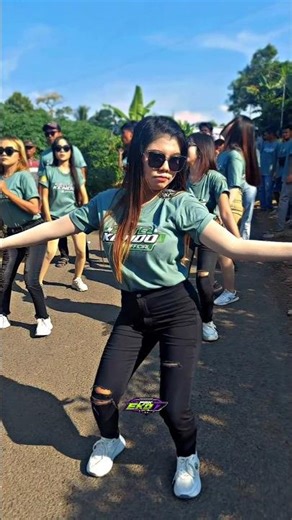 ceo ladies queen. #Dancing #sunnyDancer #Groove #DanceMoves #GetMoving #PartyVibes