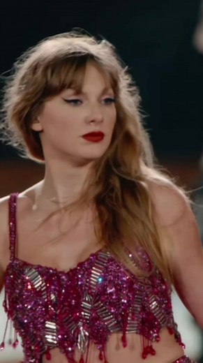 Taylor Swift - Shake It Off | Music Video