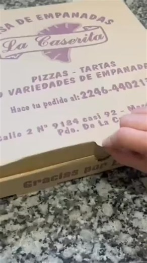 40 variedades de empanadas!! Solo en Mar del Tuyu.Vos... Que esperas para probarlas?? | CASA DE EMPANADAS ''LA CASERITA''