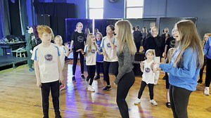 Featuring different casts across four shows, ReAct Academy of Theatre Arts promises to deliver an unforgettable version of Frozen JR.  11-13th July ⏰ 6.45pm (11th), 6.45pm (12th), 2.15/6.45pm (13th)  £15 ️ https://www.thegrandvenue.co.uk/events/frozen-jr/ | The Grand Venue | Facebook