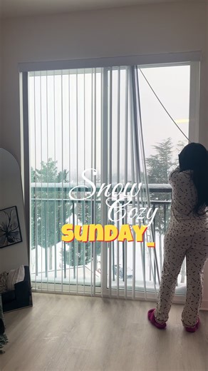 Nothing like a slow snow morning ❄️🥰☕️ #snowday #fyp #cozy #sunday | Snow Day