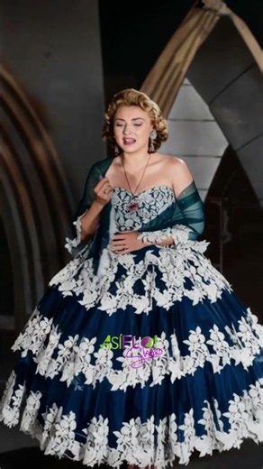 Amalia Mendoza conquistó la música ranchera #cinemexicano #epocadeoro