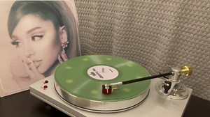 黑胶试听 | motive - Ariana Grande | Positions | A妹