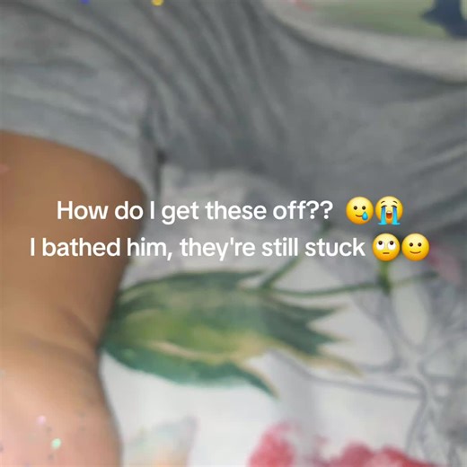 imagine if glitter turned you into a unicorn 🦄 🤣🤣🤣 | baby and puppy