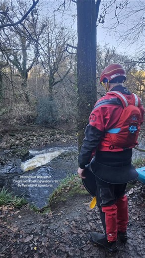 Second day of our Intermediate Whitewater Progression Coaching Session's, this was a great way to introduce Tim to the last 3 drops of the Upper. As you walk up the river you can pick your line and read the river from above 📖 Some great paddling from Tim today! Looking at paddle placement before the drop, breaking into the flow and ferry gliding. Well done Tim, I shall look forward to seeing your paddle Progression! This is my Intermediate Whitewater Progression Coaching Session's if your inter
