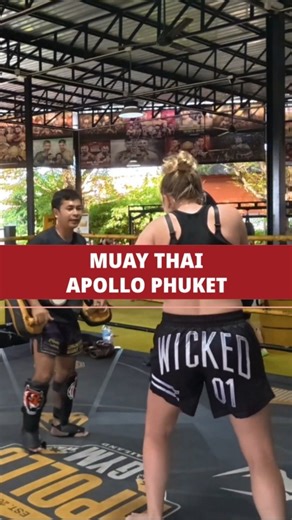 𝗝𝗘𝗡 | 𝗢𝘂𝘁𝘀𝗶𝗱𝗲 𝗧𝗵𝗲 𝗕𝗼𝘅 on Instagram: "PETIT COUP DE CHAUD 🤯 Ce matin j'ai tout donné, mème trop ☠️ Je ne prends pas (assez) la mesure du facteur chaleur + taux humidité + hormonothérapie. Je sens que mon cardio monte très vite dans les tours 🚀. Je monte en température et BUG système ⚠️ J'ai touché la jauge rouge 🚨 ce matin. Du coup repos cet aprem 💤. Techniquement ce n'est pas propre. Encore du travail. MAIS j'arrive à faire des choses qui semblent hors de portée d'une nana qu