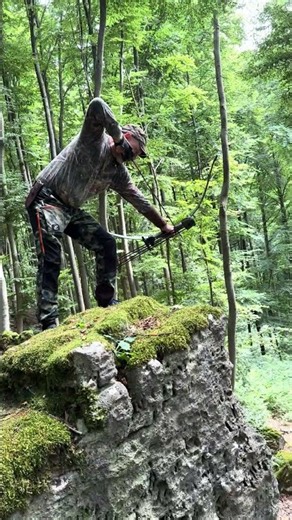 THE ROCK SHOT! 🏹🔥Too Steep for Bow and Arrow?