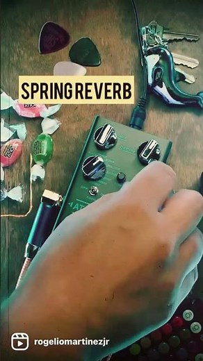 Demo of the Joyo R-14 Atmosphere Reverb “Spring” mode.